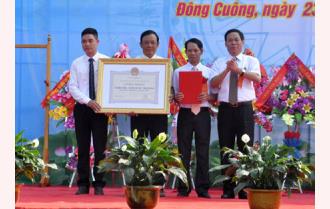 Công bố quyết định xã Đông Cuông, huyện Văn Yên đạt chuẩn nông thôn mới
