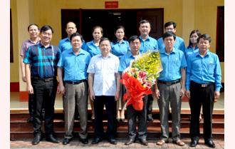 Thường trực Tỉnh ủy Yên Bái gặp mặt đoàn đại biểu dự Đại hội Công đoàn Việt Nam