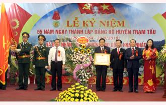 Trạm Tấu kỷ niệm 55 năm thành lập Đảng bộ huyện và đón nhận Huân chương Lao động hạng Nhất
