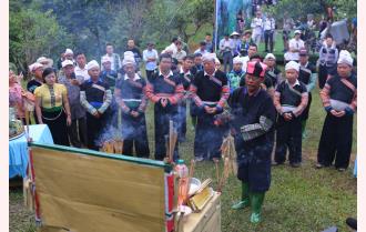 Lễ hội Tôn vinh cây chè Shan tuyết cổ thụ Suối Giàng