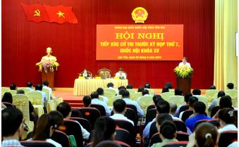 Đoàn Đại biểu Quốc hội tỉnh tiếp xúc cử tri tại huyện Lục Yên
