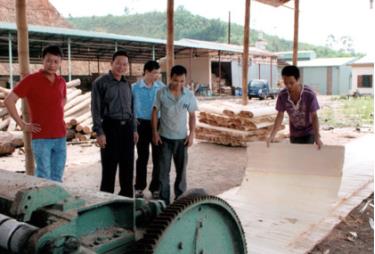 Thành phố Yên Bái tạo nhiều cơ chế thông thoáng cho những doanh nghiệp sản xuất tại khu công nghiệp Đầm Hồng.
