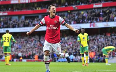 Ozil tiếp tục chứng tỏ được giá trị của bản thân tại Arsenal.