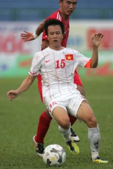 Mạnh Dũng hiện đang gặp chấn thương nhẹ.
