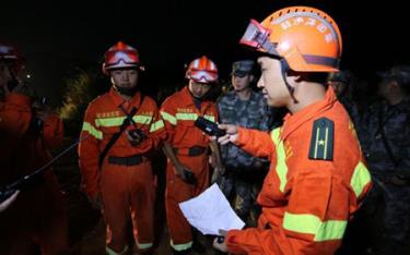 Lực lượng cứu hộ Trung Quốc đang tích cực khắc phục hậu quả trận động đất 6,6 độ richter ở tỉnh Vân Nam.
