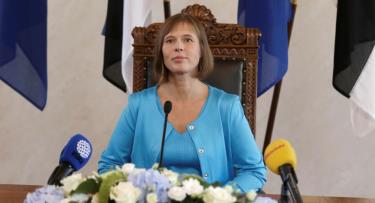 Quốc hội Estonia bầu bà Kersti Kaljulaid, 46 tuổi, làm Tổng thống.