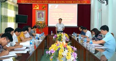 Đồng chí Vũ Quỳnh Khánh - Ủy viên Ban Thường vụ, Chủ nhiệm UBKT Tỉnh ủy chủ trì buổi làm việc giữa Thường trực UBKT Tỉnh ủy với Thường trực và UBKT Đảng ủy Khối các cơ quan tỉnh.