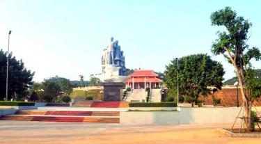 Công trình tu bổ, tôn tạo, mở rộng khu Di tích mộ Nguyễn Thái Học và dafabet khuyến mãi chiến sỹ hy sinh trong cuộc Khởi nghĩa Yên Bái giá trị thực hiện ước đạt 90% khối lượng.