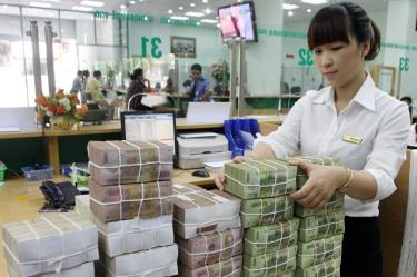 Hoạt động nghiệp vụ tại VietcomBanhk, chi nhánh Hà Nội.