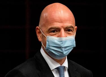 Chủ tịch FIFA Gianni Infantino mắc COVID-19.