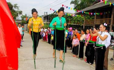 Người Thái vùng Mường Lò - Nghĩa Lộ bảo tồn được nhiều sinh hoạt văn hóa mang đậm bản sắc.