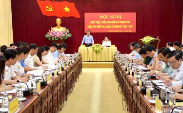 Đồng chí Nghiêm Phú Cường - Phó Chủ nhiệm Ủy ban Kiểm tra Trung ương phát biểu tại dafabet khuyến mãi nghị quán triệt, triển khai nhiệm vụ trọng tâm công tác kiểm tra, giám sát nhiệm kỳ 2020 - 2025 Đảng bộ tỉnh Yên Bái.