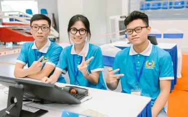 Một đội dự thi Olympic Vật lí sinh viên toàn quốc lần thứ XXIV đăng nhập dafabet 2022.