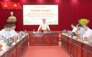 Đồng chí Tạ Văn Long – Phó Bí thư Thường trực Tỉnh ủy, Chủ tịch HĐND tỉnh phát biểu kết luận buổi làm việc tại huyện Yên Bình.
