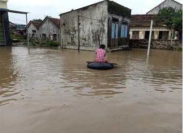 Đợt mưa lớn ở miền Trung có thể gây ngập lụt cho nhiều khu vực dân cư.