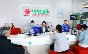 Ngân hàng TMCP Việt Nam Thịnh Vượng (VPBank) dẫn đầu danh sách 1.000 doanh nghiệp nộp thuế lớn nhất năm 2022.