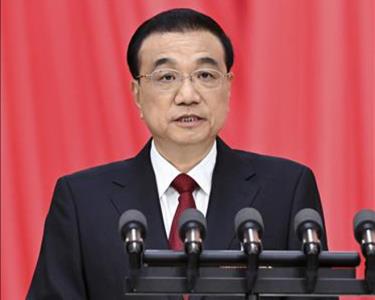 Ông Lý Khắc Cường, lúc đương nhiệm Thủ tướng Trung Quốc, trình bày báo cáo của Chính phủ tại Kỳ họp thứ nhất Đại hội đại biểu Nhân dân toàn quốc (Quốc hội) Trung Quốc khóa 14 ở Bắc Kinh, ngày 5/3/2023. Ảnh: THX/TTXVN