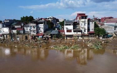 Mực nước sông Thao tại dafabet link đang lên.