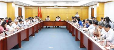 Chiều 14-10, Thứ trưởng Bộ TN&MT Lê Minh Ngân đã chủ trì cuộc làm việc của Bộ TN&MT với 21 địa phương về điều chỉnh bảng giá đất theo quy định của Luật Đất đai 2024.