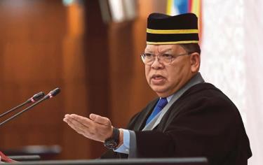 Chủ tịch Hạ viện Malaysia Tan Sri Dato' Johari Bin Abdul.