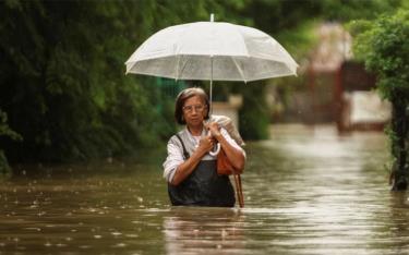 Người dân Philippines thường xuyên hứng chịu các cơn bão.