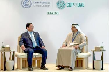 Thủ tướng Phạm Minh Chính tiếp Phó Tổng thống UAE Sheikh Mansour bin Zayed Al Nahyan nhân dịp tham dự Hội nghị lần thứ 28 các bên tham gia Công ước chung của Liên Hợp Quốc về biến đổi khí hậu (COP28) năm 2023.