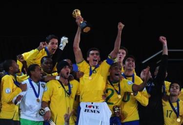 Brazil vô địch Confederations Cup 2009.