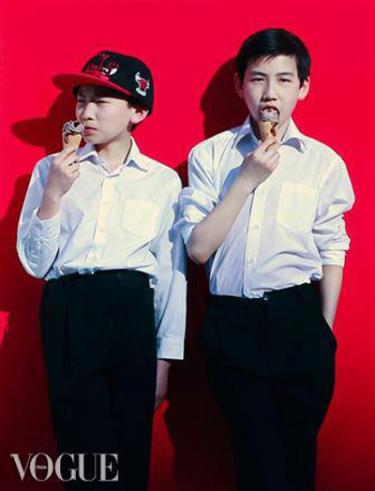 Hai anh em Lê Đào Hồng Long (Le David) và Lê Đào Hoài Long (Le Jan) trong đời thường.