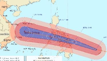 Sơ đồ đường đi và vị trí bão Haiyan của Trung tâm dự báo khí tượng thủy văn Trung ương.