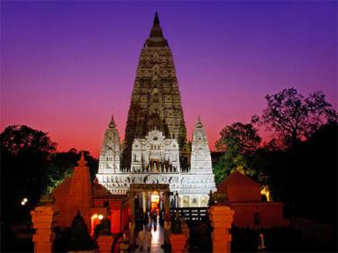 Đền Mahabodhi được UNESCO giám định là xây dựng bằng đá cổ từ thời đế quốc Gupta (320-550) và đã được công nhận là di sản văn hóa thế giới 
