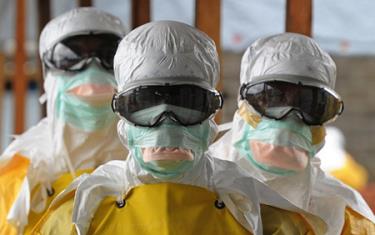 Các bác sĩ chống Ebola luôn phải đối mặt với rủi ro cao.