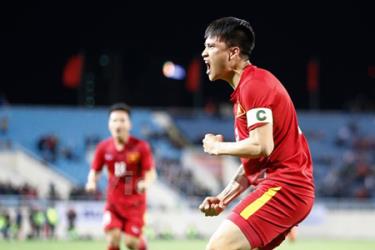 Công Vinh là đầu tàu trong đội hình Việt Nam dự AFF Cup 2016.