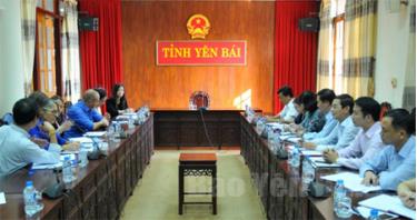 Quang cảnh buổi làm việc.