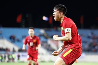 Công Vinh là đầu tàu trong đội hình Việt Nam dự AFF Cup 2016.