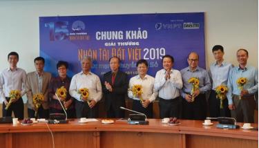 Lễ trao giải Nhân tài Đất Việt 2019.