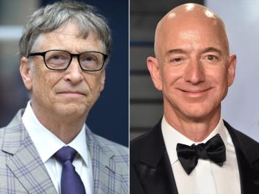 Bill Gates và Jeff Bezos liên tục so kè về tài sản.