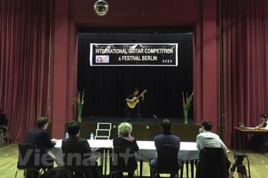 Thí sinh dự thi tại cuộc thi Guitar quốc tế Berlin năm 2016.