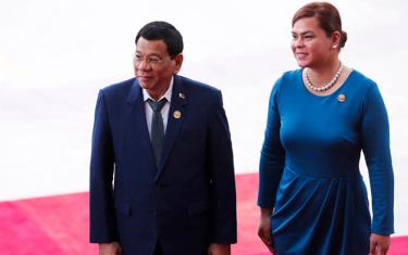 Bà Sara Duterte-Carpio, con gái tổng thống Philippines đương nhiệm, chính thức tranh cử vị trí phó tổng thống. Ảnh: The Independent