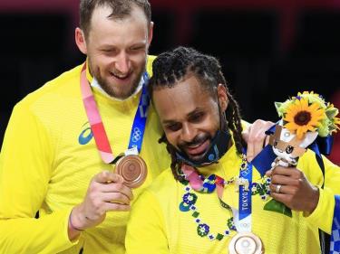 Patty Mills trong màu áo tuyển Úc tại Olympic Tokyo