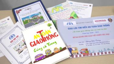 Bài dự thi An toàn giao thông cho nụ cười trẻ thơ.