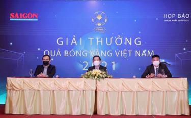 Buổi họp báo Giải thưởng Quả bóng Vàng Việt Nam 2021 diễn ra sáng 25/11 tại TP.HCM.