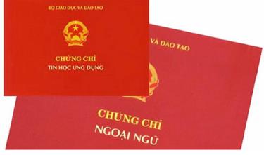 Từ 10/12/2021, công chức, viên chức không phải bồi dưỡng ngoại ngữ, tin học.