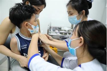 Tiêm vaccine cúm mùa là biện pháp dự phòng hiệu quả nhất. Ảnh minh họa