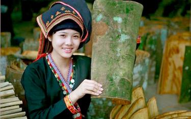 dafabetyên dáng thiếu nữ Dao Văn Yên. 
