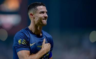 Ronaldo tiếp tục ghi bàn cho Al Nassr