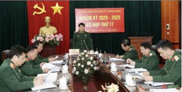 Đại tướng Lương Cường chủ trì Kỳ họp thứ 17.