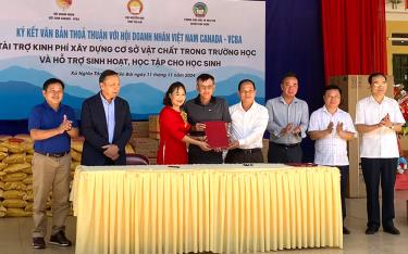 Signing ceremony for funding support to Nghia Tam Primary Schoo