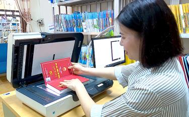 In the first nine months of 2024, Yen Bai Provincial Library digitized 29,277 pages of documents to serve readers.