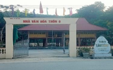 Nhà văn hóa thôn 6 - Làng Xâng, huyện Lục Yên mang đậm bản sắc truyền thống dân tộc Tày.