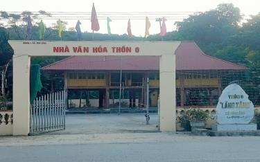 Nhà văn hóa thôn 6 - Làng Xâng, huyện Lục Yên mang đậm bản sắc truyền thống dân tộc Tày.